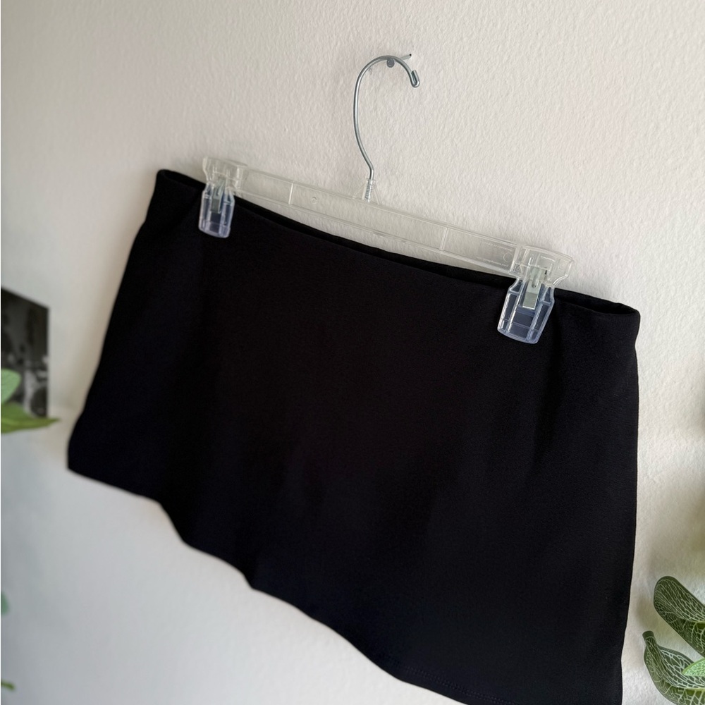Windsor Black Mini Skirt